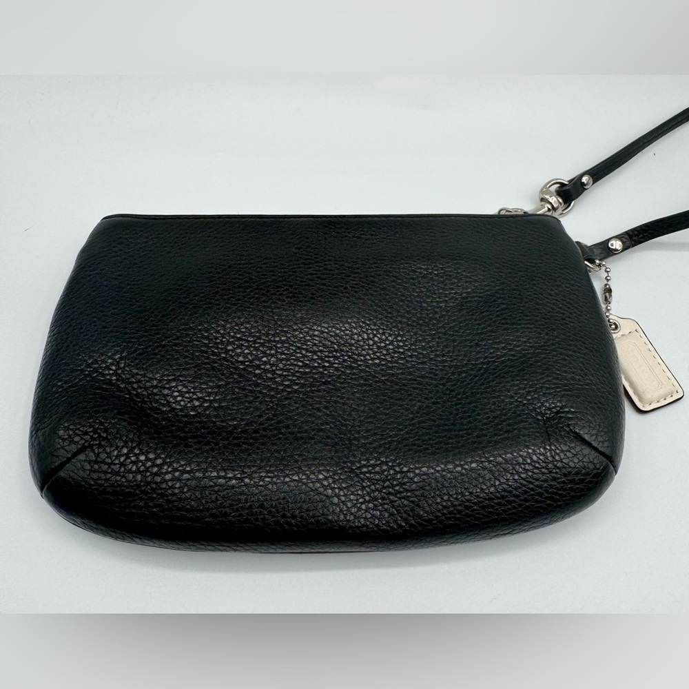 Coach Black Leather Turn lock Wristlet | Very Good Condition - Picture 8 of 13